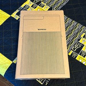 Nespresso pods recycling bin + specialty ice tray!